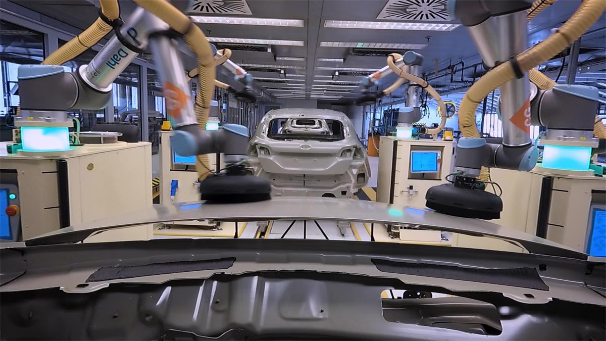 Ford Moving Assembly Line to Ford Automated Assembly Line –Images from Ford Media Center